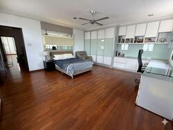 Phillips Avenue (D19), Semi-Detached #579161781